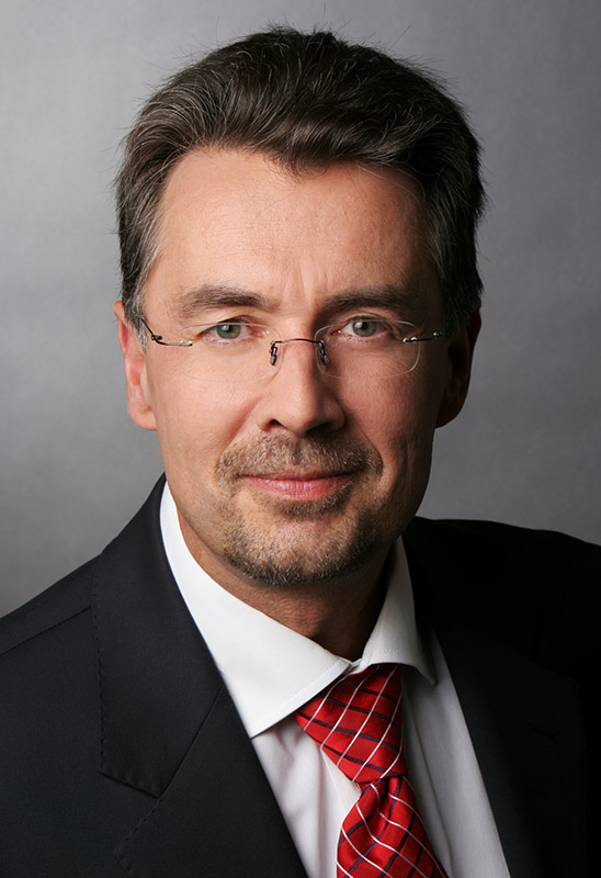Dr. Andreas Herden